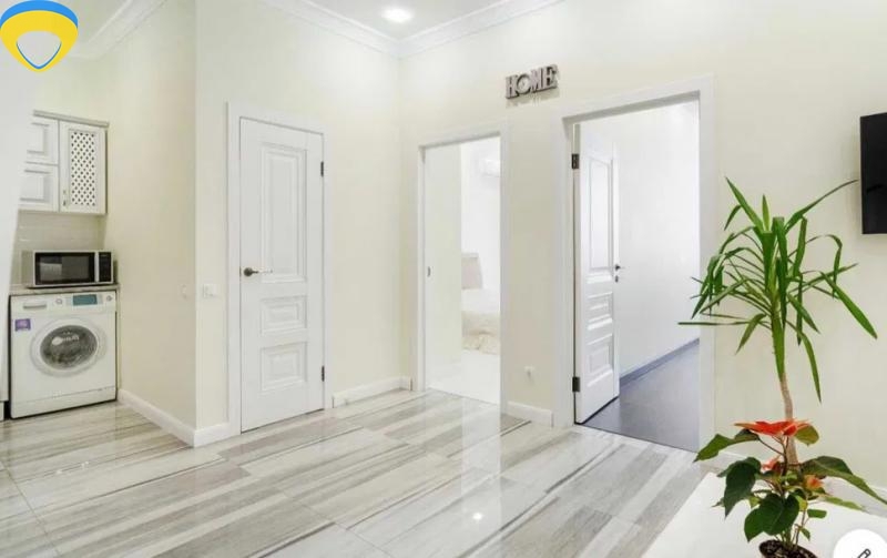 продажа двухкомнатной квартиры номер A-173652 в Приморском районе, фото номер 9